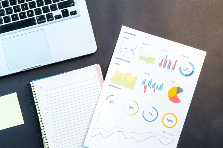 Investissement sectoriel : comparaison, avantages et risques